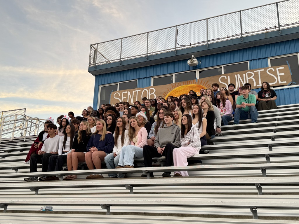 Senior Sunrise 2025
