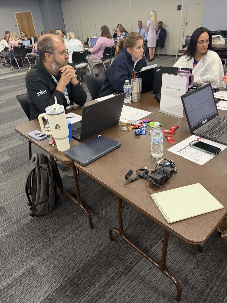 Tech Integrators working with groups