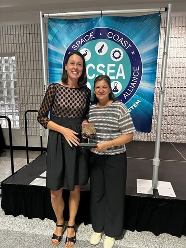 Mrs. Rice & Gianantonio with award