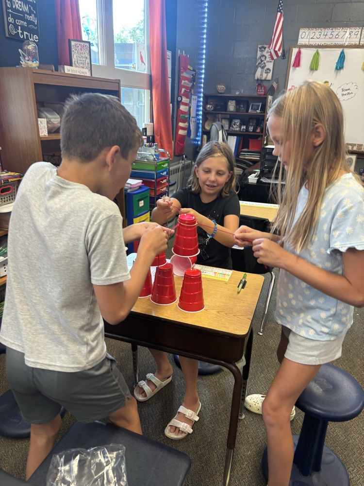 5th grade teamwork makes the dreamwork! 🤩