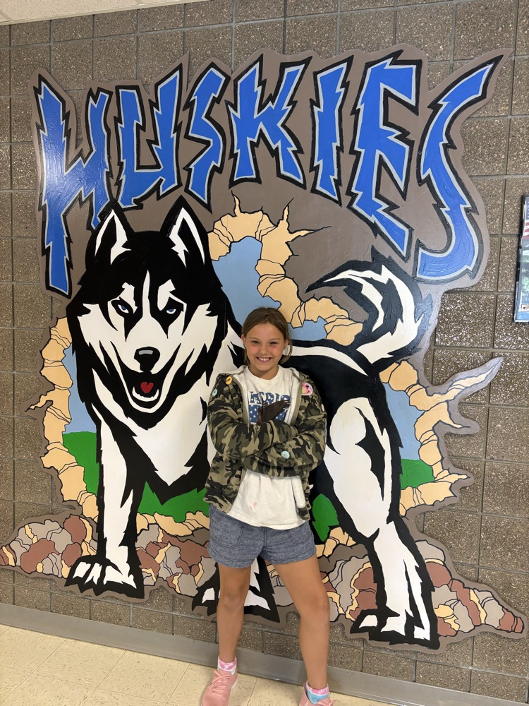 The votes are in! Meet your 2025-26 Student Council officers! We look forward to the support from all the fifth graders to make this an amazing year! 😊