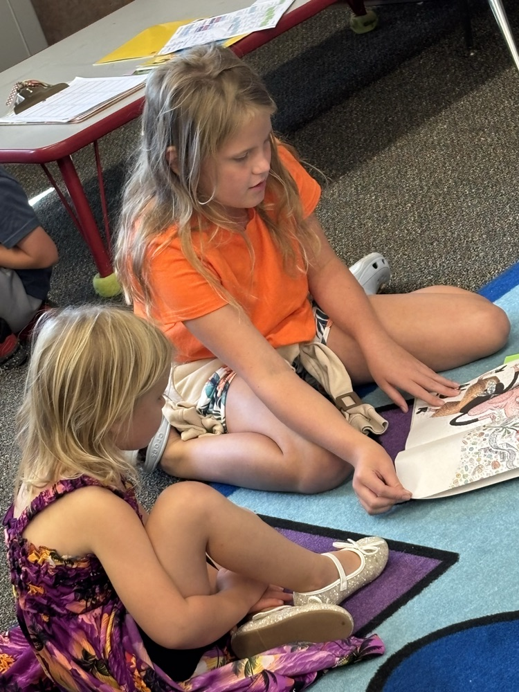 5th - Reading buddies with PreK! 📕