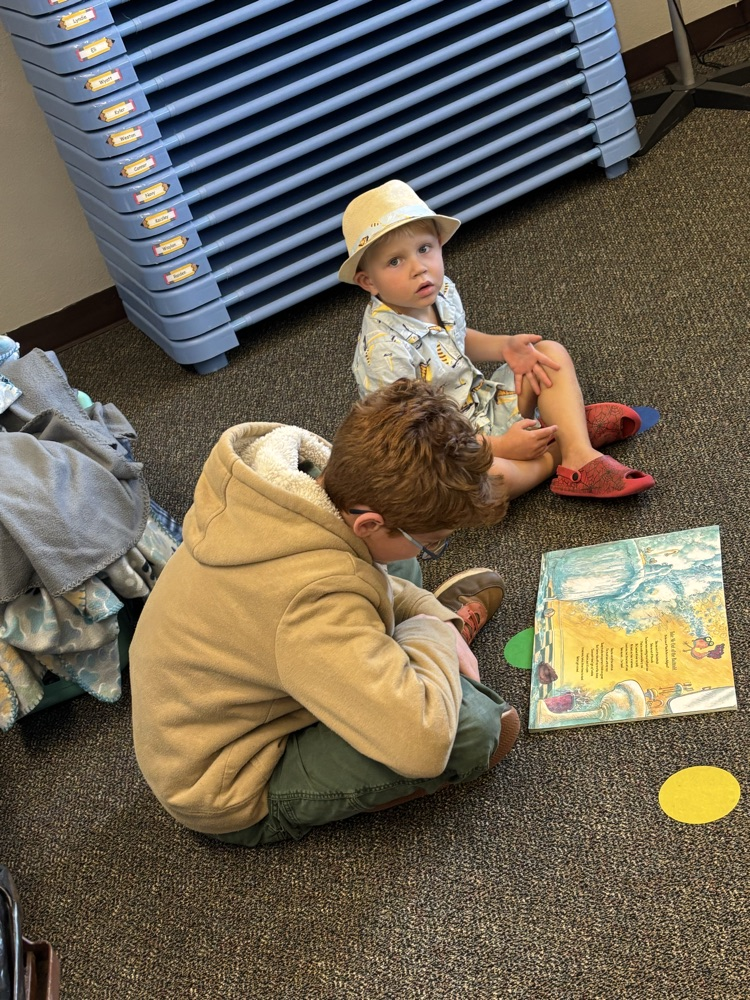 5th - Reading buddies with PreK! 📕