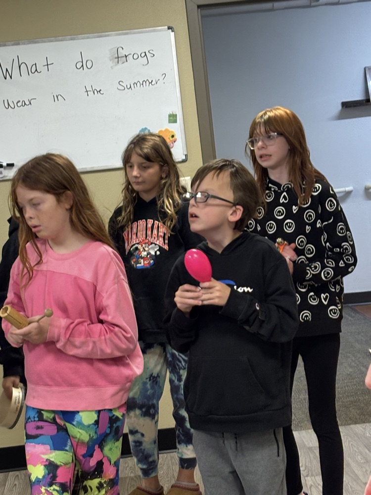 “Rake up the leaves” on the maraca.