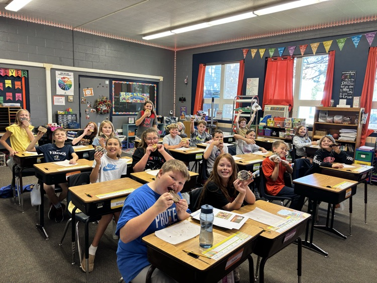 5th Grade Crumbl Cookie