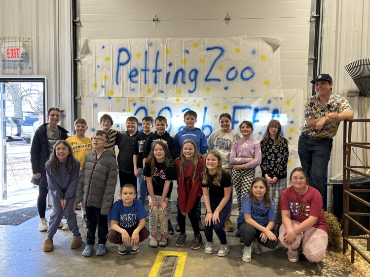 5th - FFA Petting Zoo