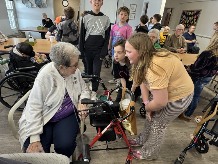 Garnet enjoys the girls!