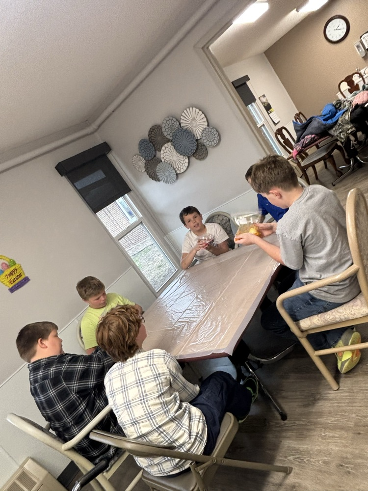 Dying Easter eggs with the residents! 🐣