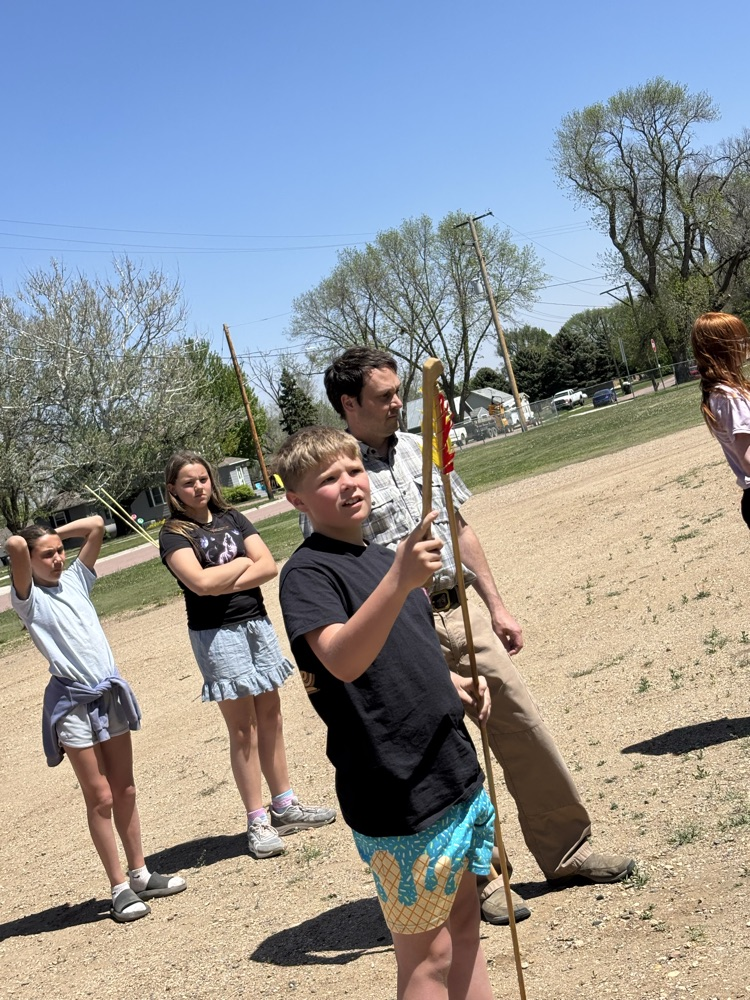 Mr. Beach taught the students how to throw an atlatl today! 🎯 They had so much fun!🤩