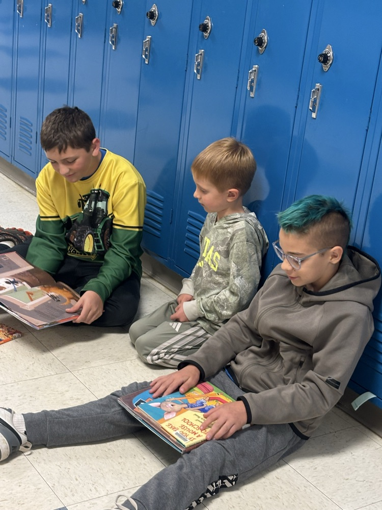 5th - Reading buddies with Pre-K 📕