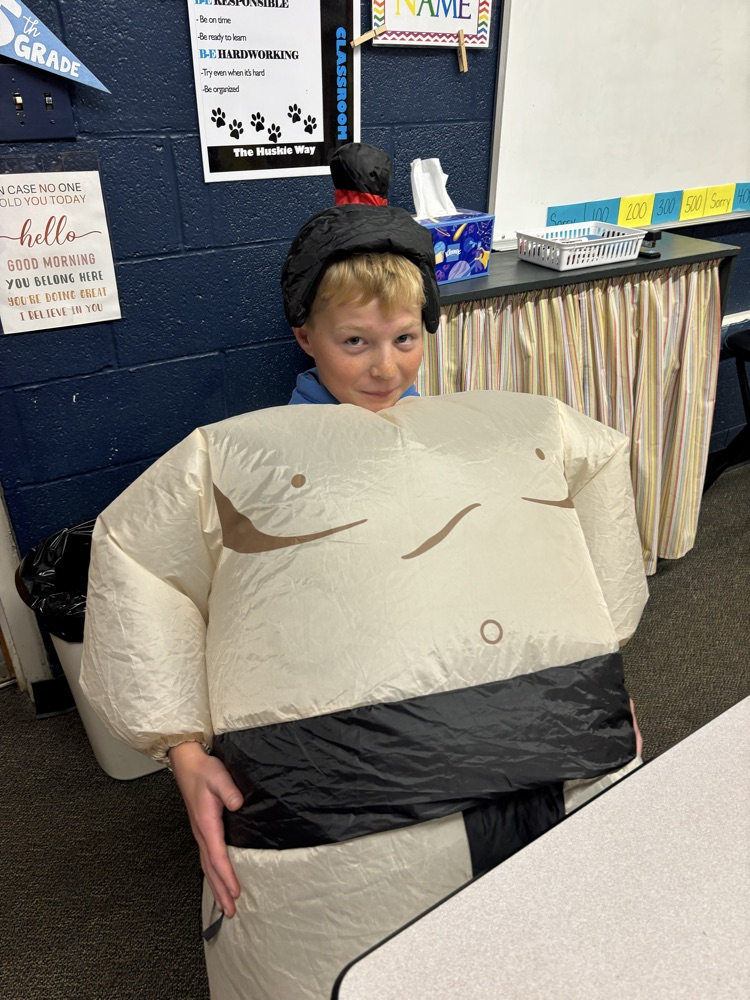5th - Halloween Party! 