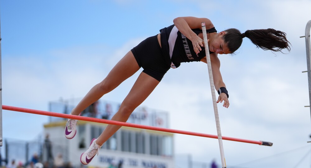 group 4 pole vault