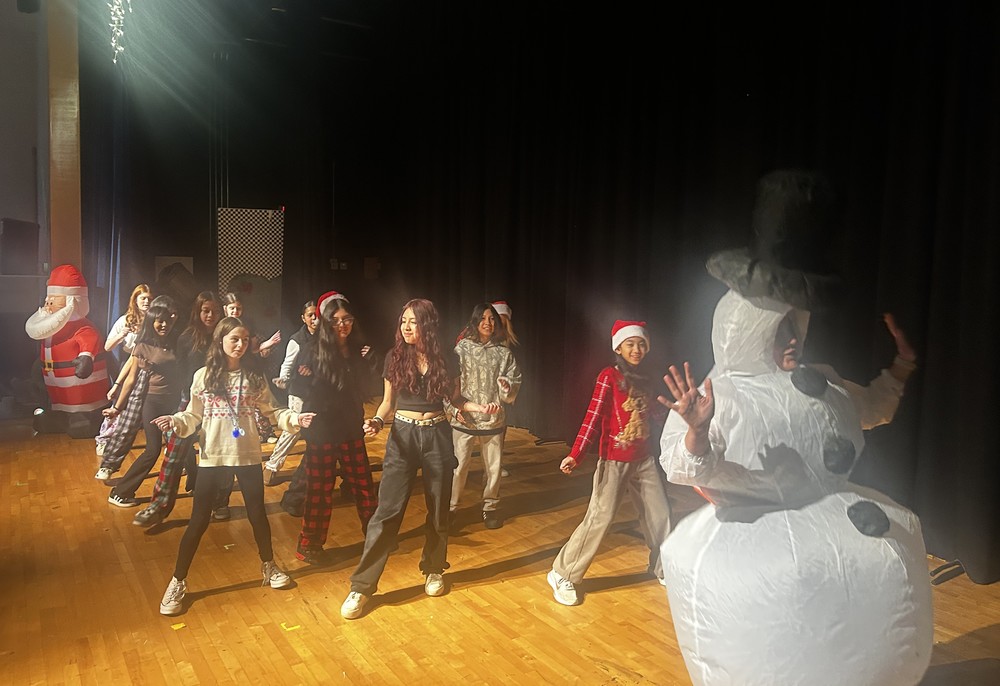 Ikek snowman shuffle