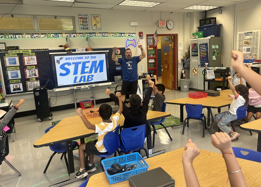 Avilel stem lab with Dan Richeter