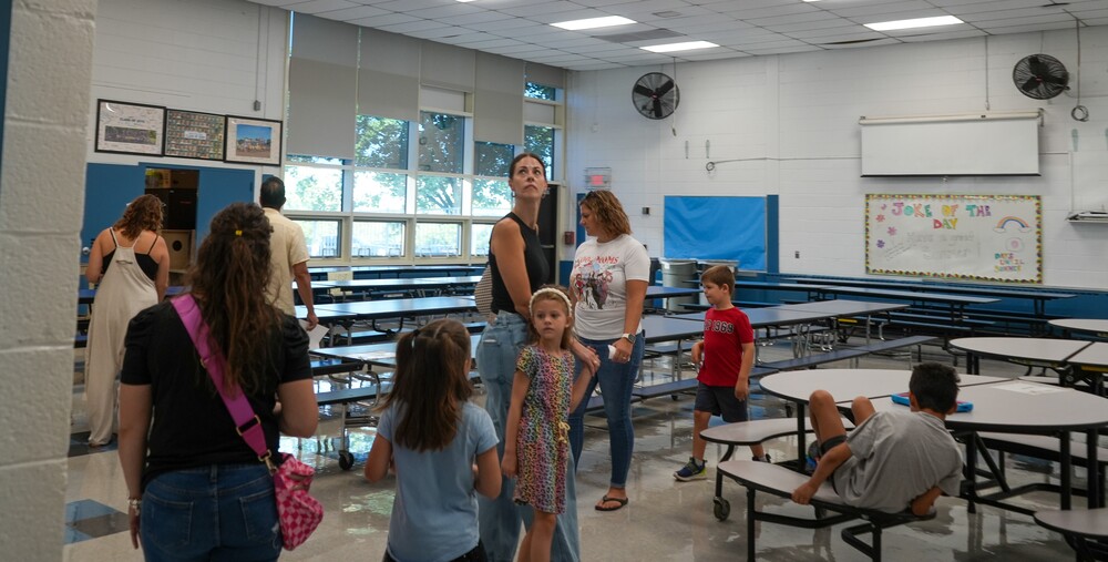 van holten open house