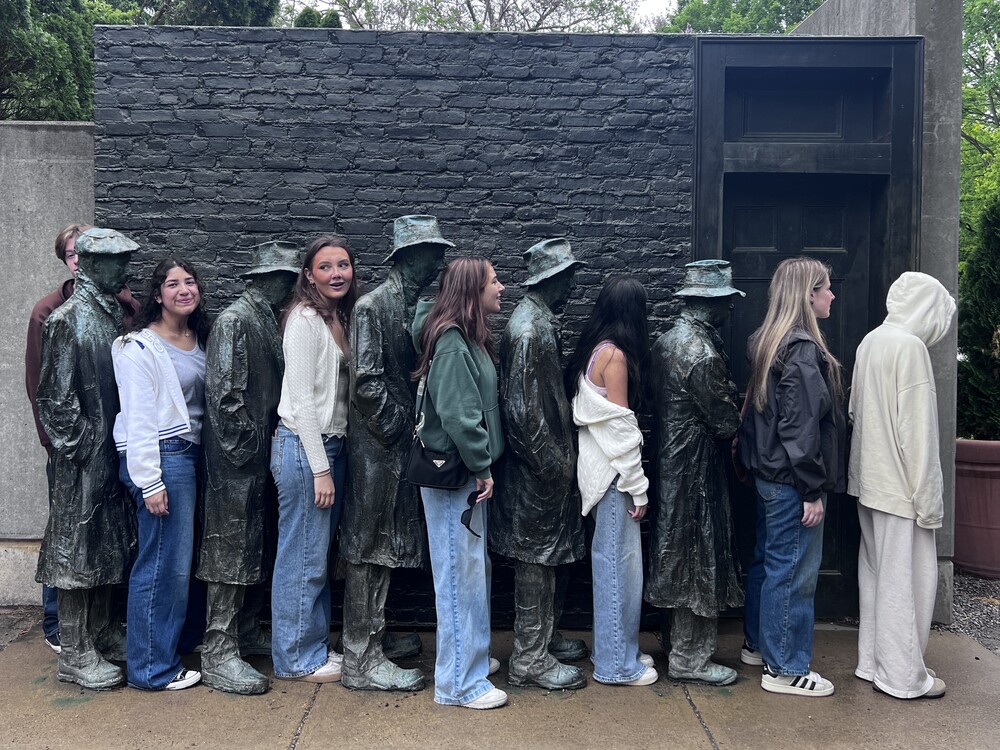 NAHS at scupture park