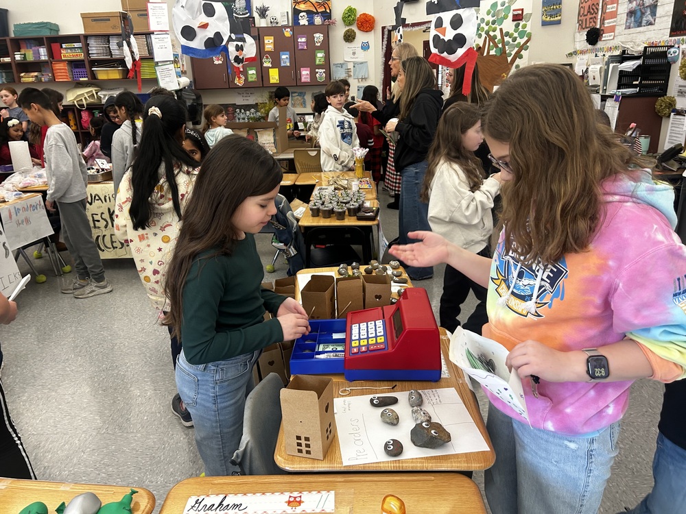 hamilton market day 2026