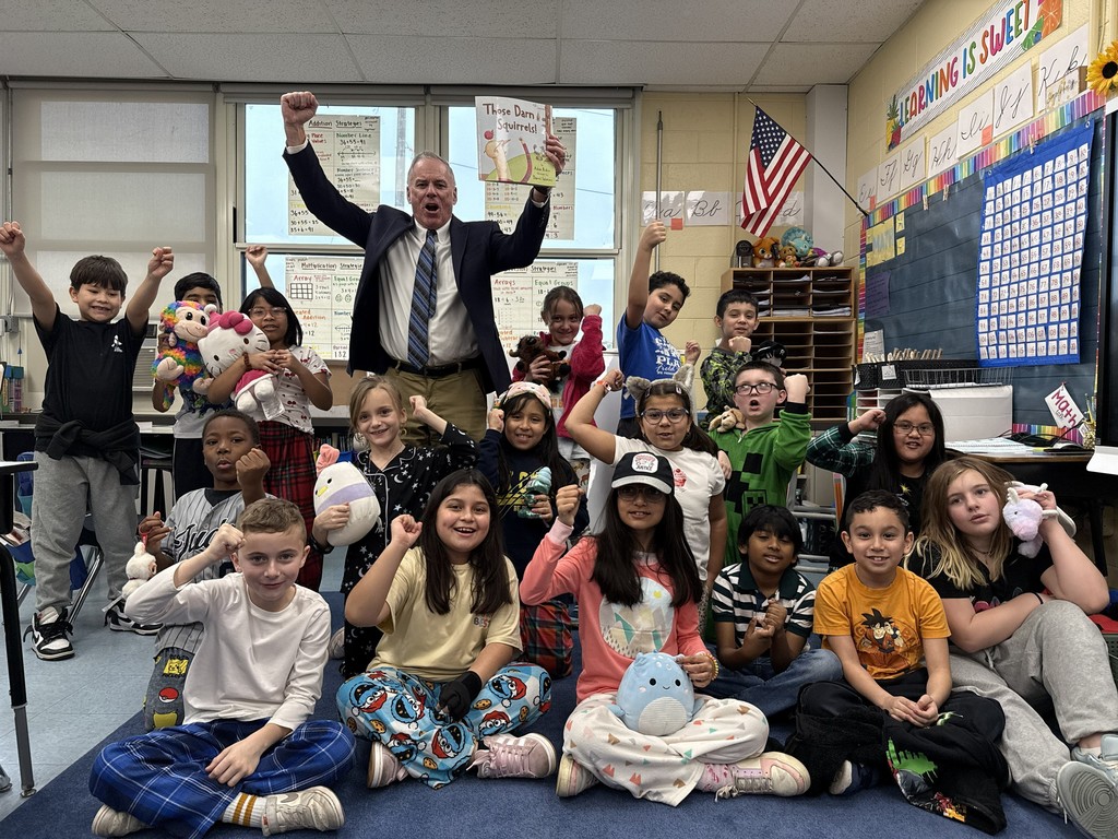 Brue Moran with JFK readers