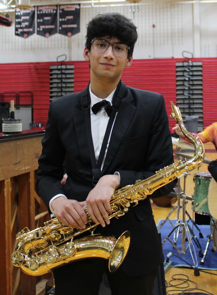 Monday jazz band soloist