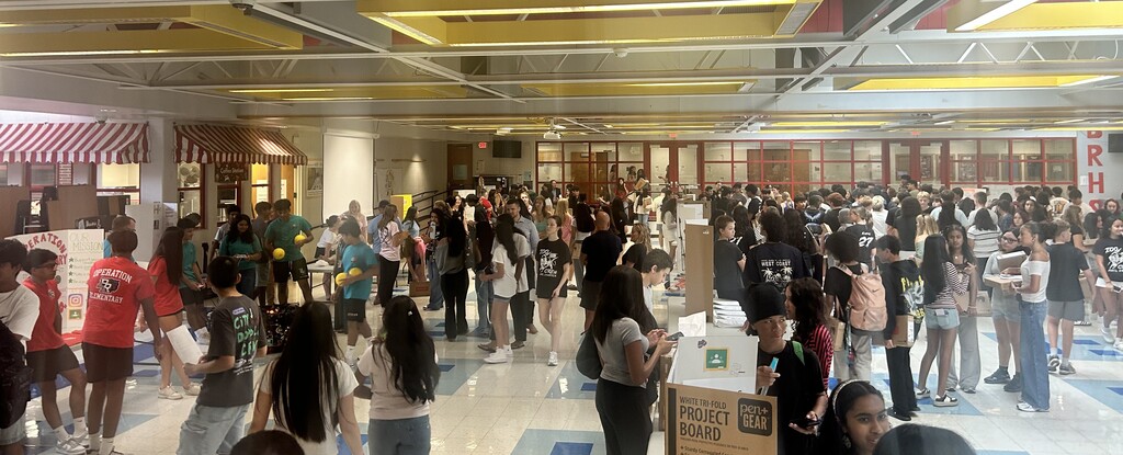 BRHS club fair 1