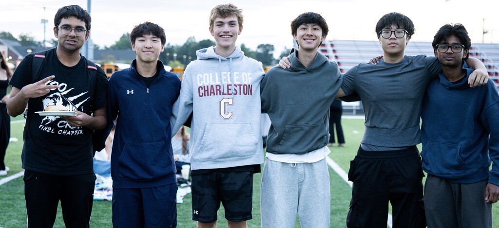 senior sunset with 6 boys