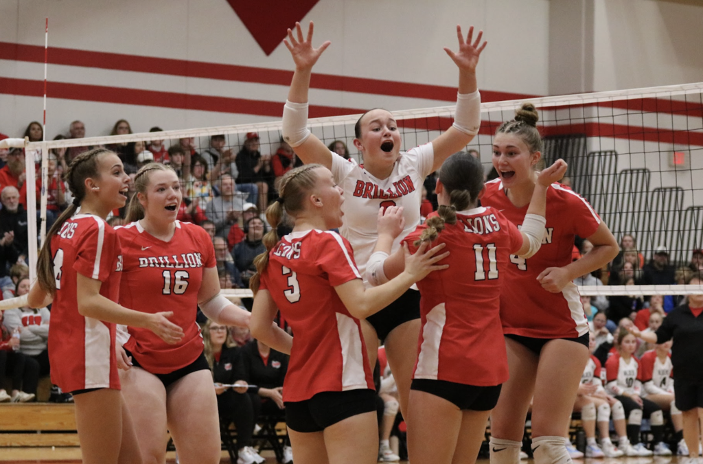 Girls volleyball vs Valders 