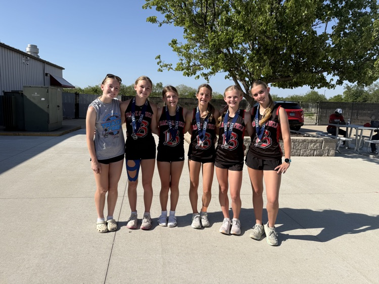 8 girl medley