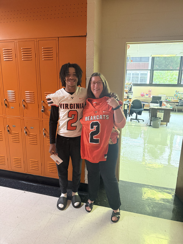 Kaiden Laws to Mrs. Rasmussen