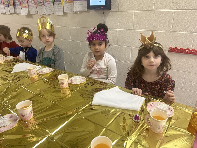 VPS - Kindergarten Royal Tea Party