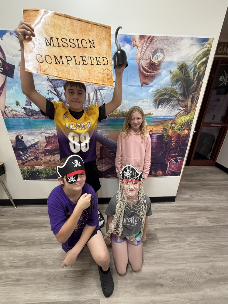 Hard Working Pirates!