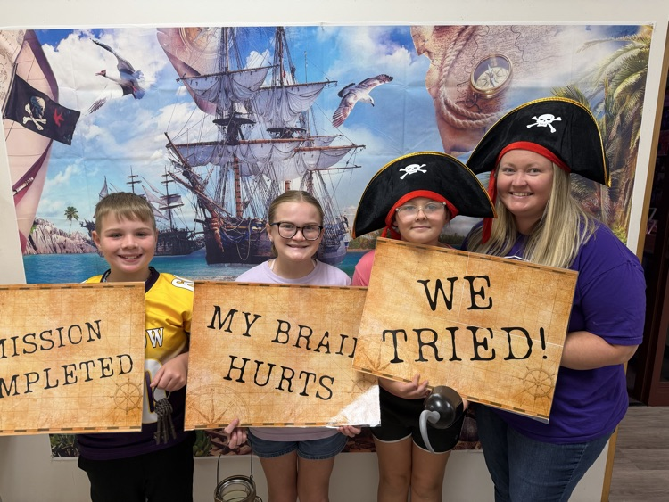 Hard Working Pirates!