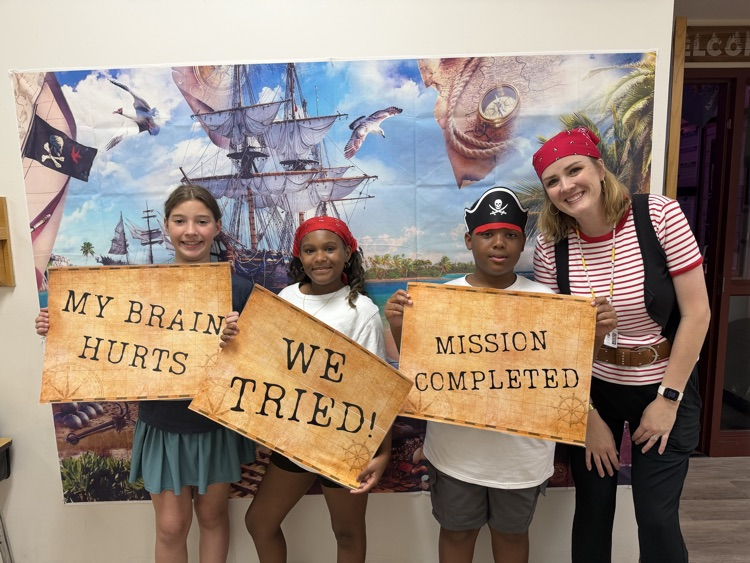 Hard Working Pirates!
