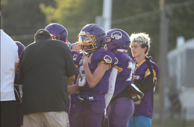 This is a variety of Bristow 8th Grade football pictures.
