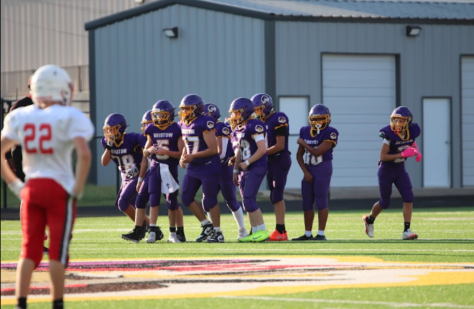 This is a variety of Bristow 8th Grade football pictures.