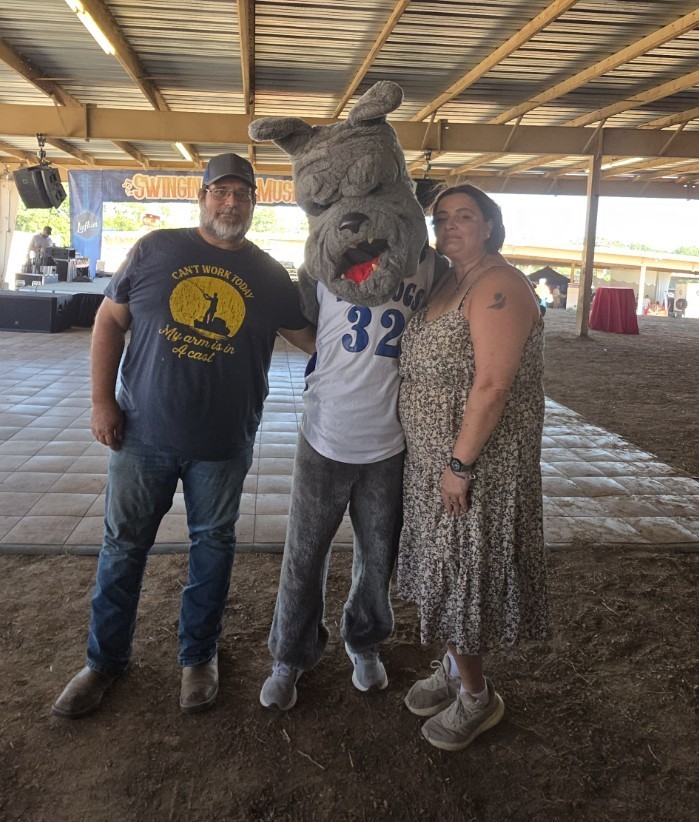 Mascot with parents