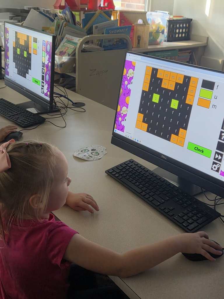 girl at computer