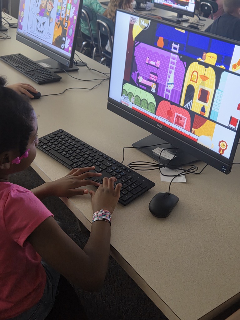 girl at computers