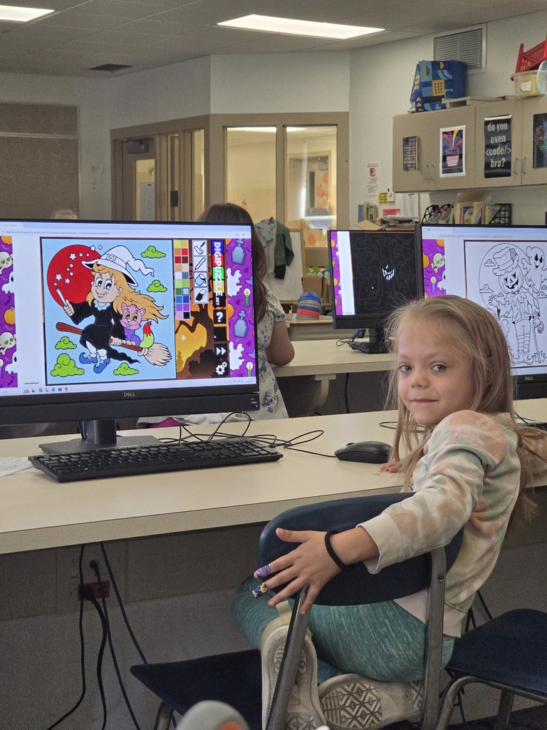 girl at computer