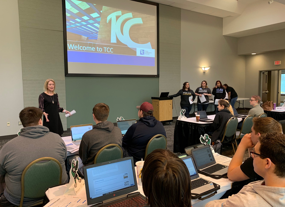 Picture of Dual Credit presentation to students.