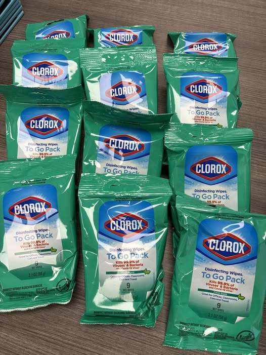 image of clorox wipes.