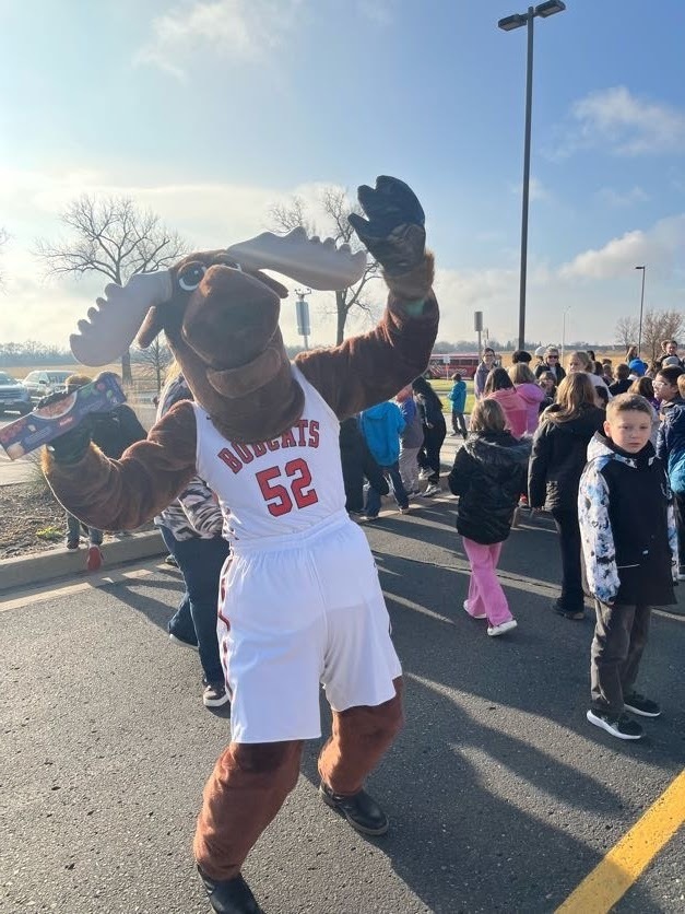 Manners moose having fun.