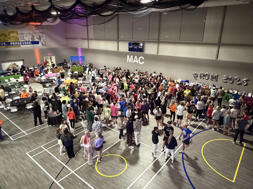Crowd of students at Post Prom