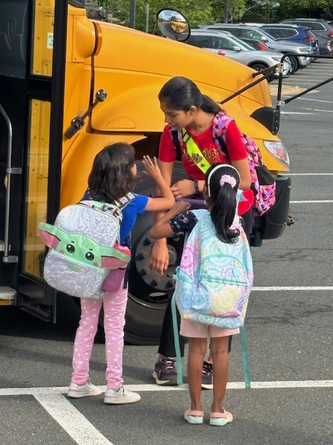 students by school bus