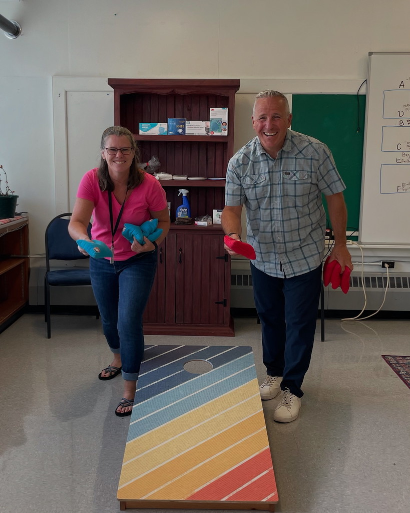 Corn-hole players
