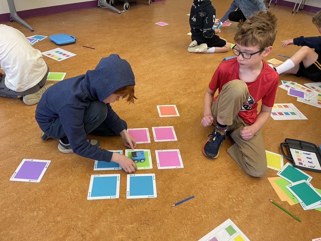 students coding Sphero Indi in an infinite loop