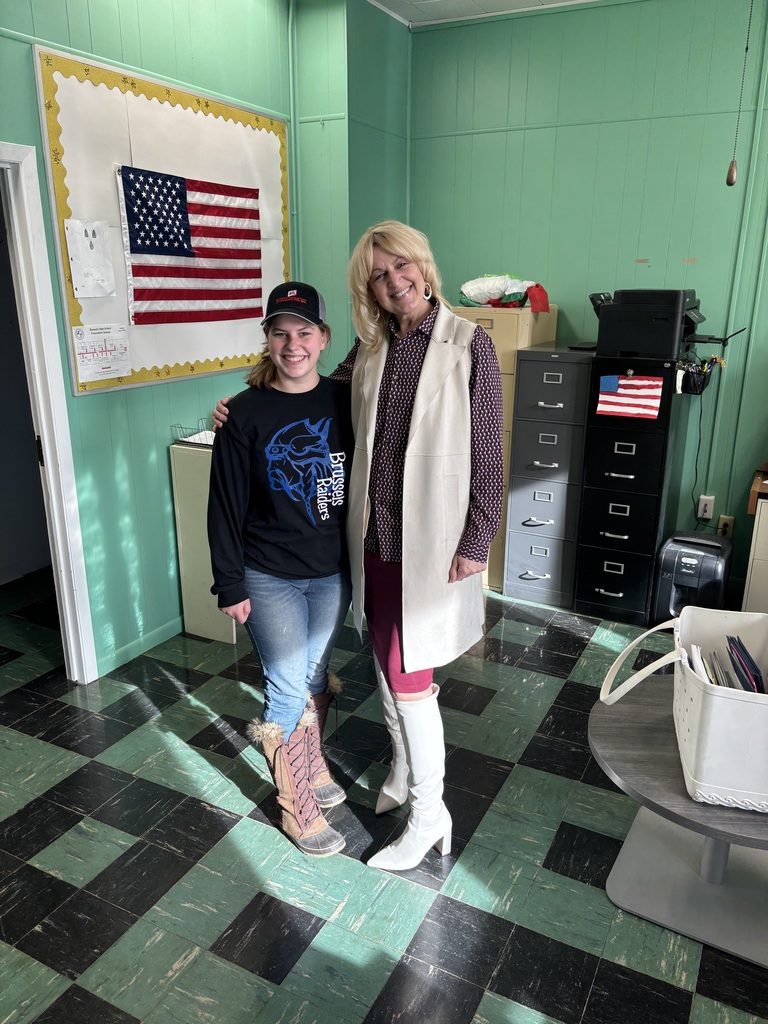 Olivia - Dr. Hopkins - Boots