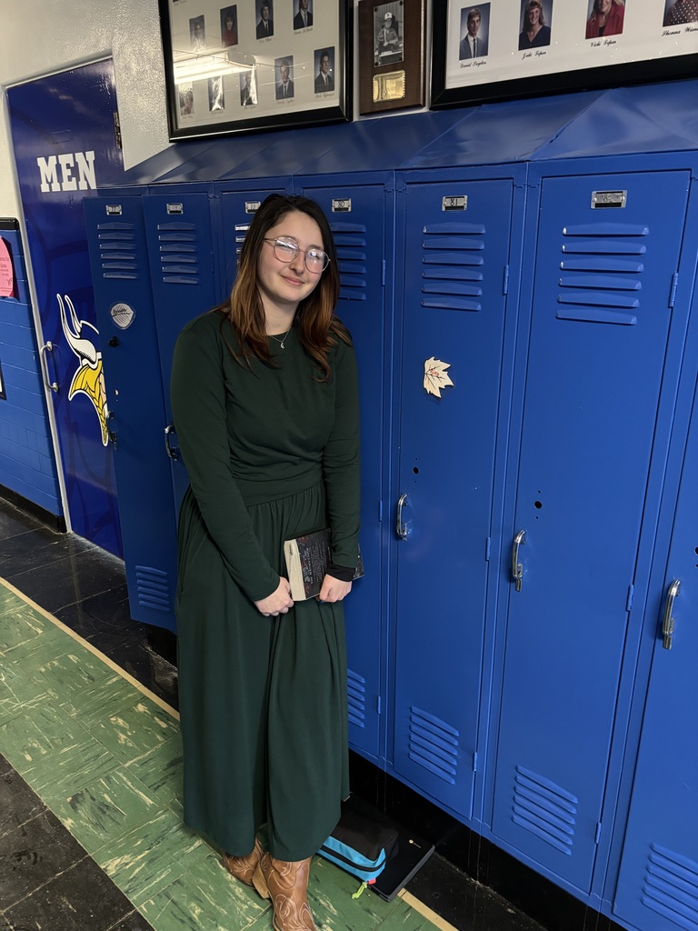 IMAlex was all dressed up and excited for the weekend! 