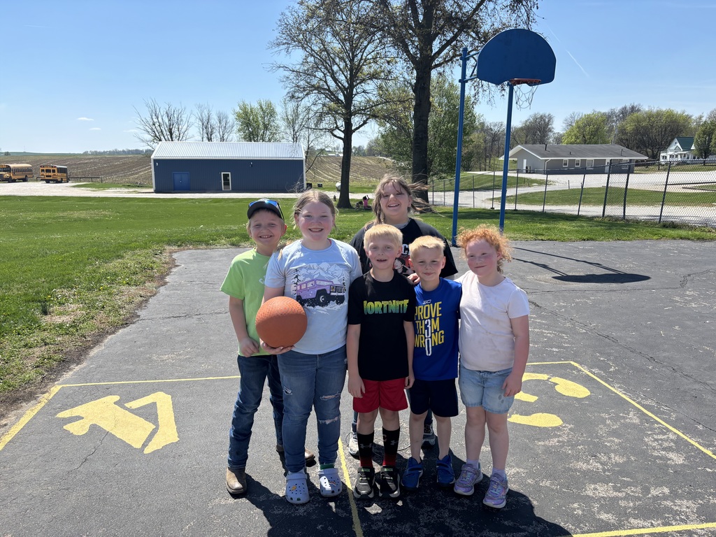 Brussels Elementary students at play