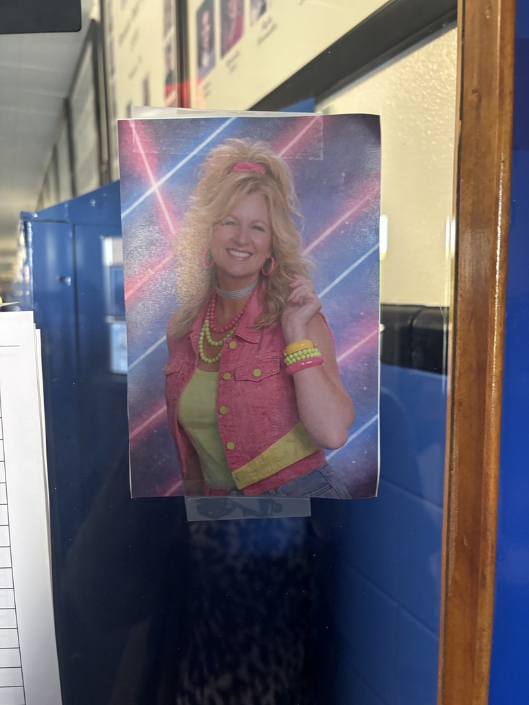 Celebrate the 90's - Staff Appreciation Week 