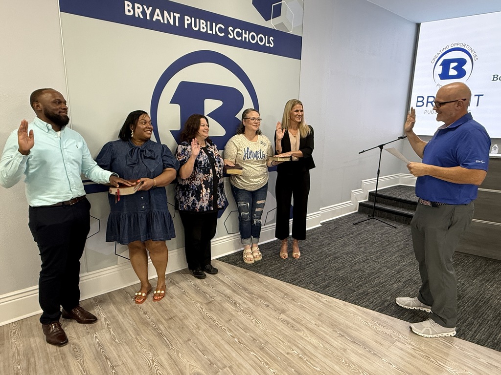 Bryant Board Members Take Oath of Office